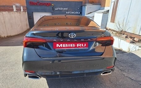 Toyota Avalon, 2022 год, 3 200 000 рублей, 4 фотография