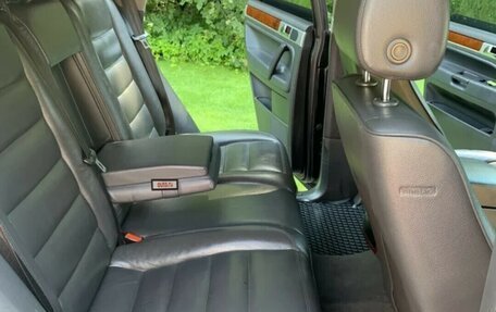 Volkswagen Touareg III, 2005 год, 640 000 рублей, 12 фотография