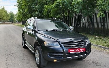 Volkswagen Touareg III, 2005 год, 640 000 рублей, 2 фотография