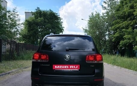 Volkswagen Touareg III, 2005 год, 640 000 рублей, 9 фотография