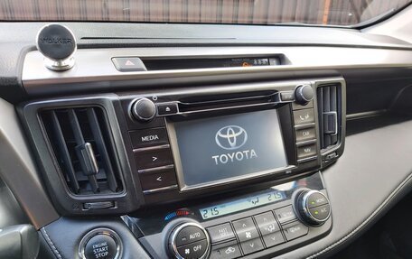 Toyota RAV4, 2016 год, 2 220 000 рублей, 15 фотография