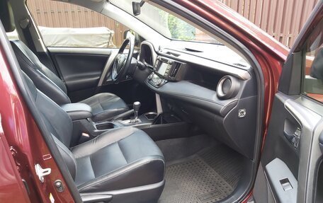 Toyota RAV4, 2016 год, 2 220 000 рублей, 11 фотография