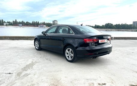 Audi A3, 2018 год, 1 660 000 рублей, 2 фотография