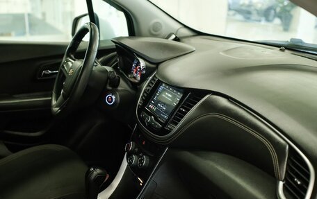 Chevrolet Trax, 2018 год, 861 000 рублей, 20 фотография