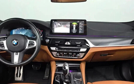 BMW 5 серия, 2022 год, 3 700 000 рублей, 4 фотография