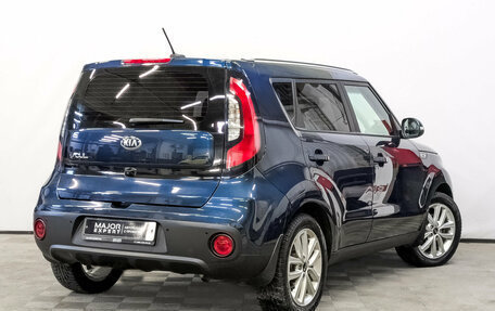 KIA Soul II рестайлинг, 2018 год, 1 520 000 рублей, 5 фотография