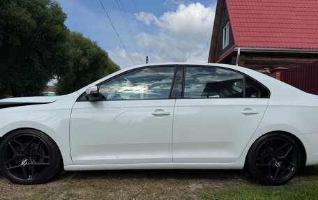 Volkswagen Polo VI (EU Market), 2022 год, 1 075 000 рублей, 3 фотография
