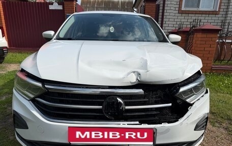 Volkswagen Polo VI (EU Market), 2022 год, 1 075 000 рублей, 4 фотография