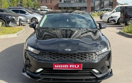 KIA K5, 2021 год, 2 350 000 рублей, 1 фотография