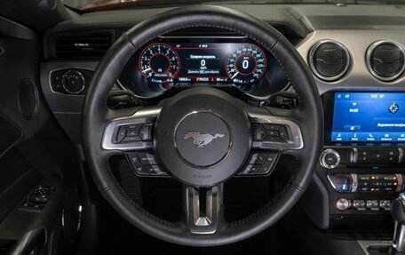 Ford Mustang VI рестайлинг, 2022 год, 7 200 000 рублей, 6 фотография