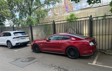 Ford Mustang VI рестайлинг, 2022 год, 7 200 000 рублей, 2 фотография