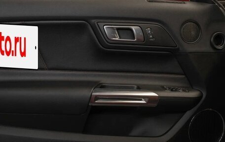 Ford Mustang VI рестайлинг, 2022 год, 7 200 000 рублей, 12 фотография