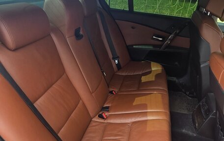 BMW 5 серия, 2004 год, 570 000 рублей, 8 фотография