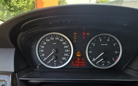 BMW 5 серия, 2004 год, 570 000 рублей, 3 фотография