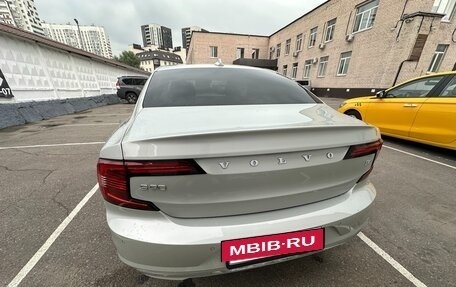 Volvo S90 II рестайлинг, 2020 год, 3 800 000 рублей, 8 фотография