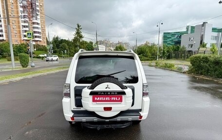 Mitsubishi Pajero IV, 2012 год, 2 499 000 рублей, 7 фотография