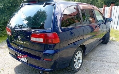 Nissan Liberty, 2002 год, 470 000 рублей, 4 фотография