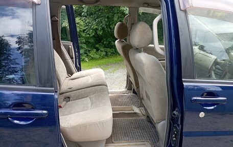 Nissan Liberty, 2002 год, 470 000 рублей, 16 фотография