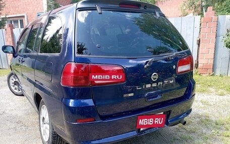 Nissan Liberty, 2002 год, 470 000 рублей, 10 фотография