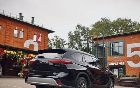 Toyota Highlander, 2026 год, 5 300 000 рублей, 8 фотография