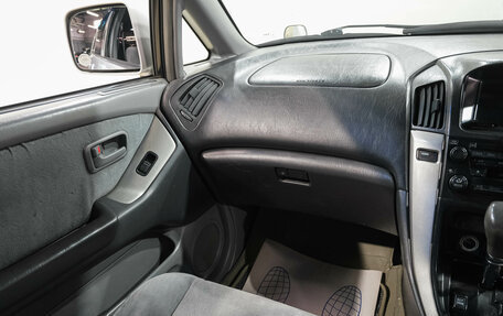 Toyota Harrier, 1998 год, 829 000 рублей, 17 фотография