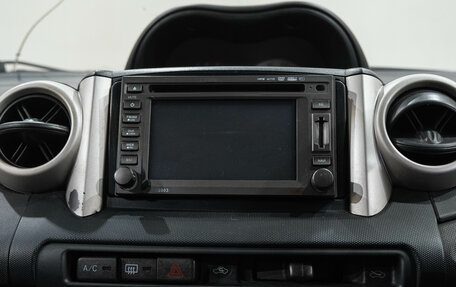 Toyota Ist II, 2002 год, 449 000 рублей, 23 фотография