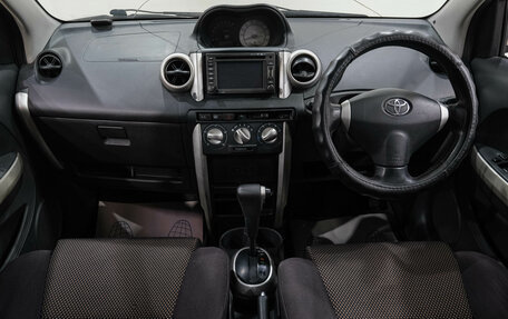 Toyota Ist II, 2002 год, 449 000 рублей, 18 фотография