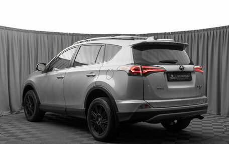 Toyota RAV4, 2017 год, 1 920 000 рублей, 4 фотография