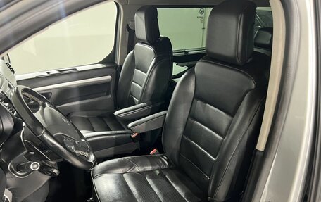 Peugeot Traveller I, 2021 год, 3 199 000 рублей, 11 фотография