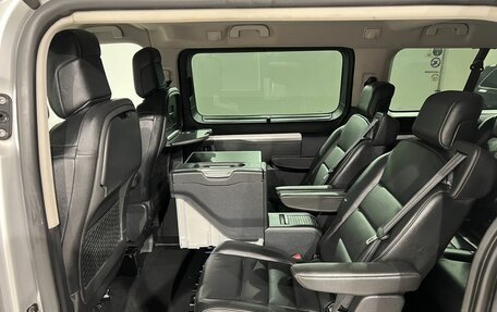 Peugeot Traveller I, 2021 год, 3 199 000 рублей, 15 фотография