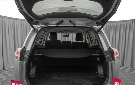 Toyota RAV4, 2017 год, 1 920 000 рублей, 18 фотография