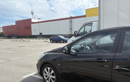 Hyundai Solaris II рестайлинг, 2012 год, 760 000 рублей, 1 фотография