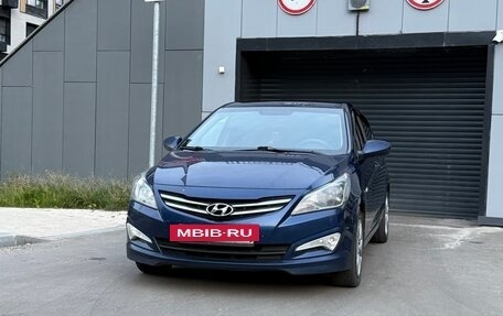 Hyundai Solaris II рестайлинг, 2015 год, 675 000 рублей, 8 фотография