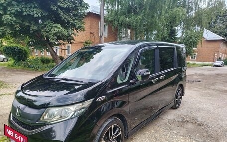 Honda Stepwgn IV, 2016 год, 1 880 000 рублей, 5 фотография