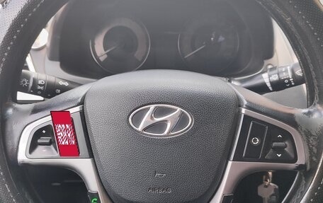 Hyundai Solaris II рестайлинг, 2014 год, 950 000 рублей, 10 фотография