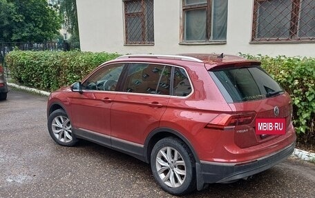 Volkswagen Tiguan II, 2017 год, 2 950 000 рублей, 5 фотография