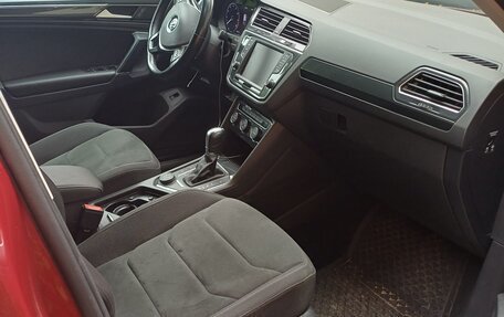 Volkswagen Tiguan II, 2017 год, 2 950 000 рублей, 10 фотография