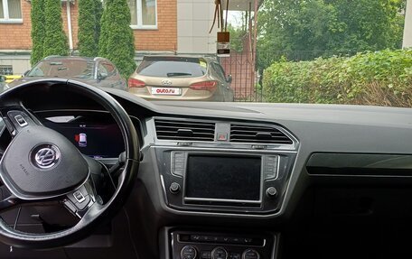Volkswagen Tiguan II, 2017 год, 2 950 000 рублей, 9 фотография