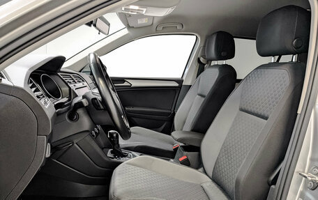 Volkswagen Tiguan II, 2020 год, 2 575 000 рублей, 20 фотография
