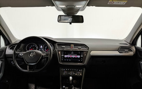 Volkswagen Tiguan II, 2020 год, 2 575 000 рублей, 14 фотография