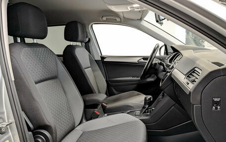 Volkswagen Tiguan II, 2020 год, 2 575 000 рублей, 24 фотография