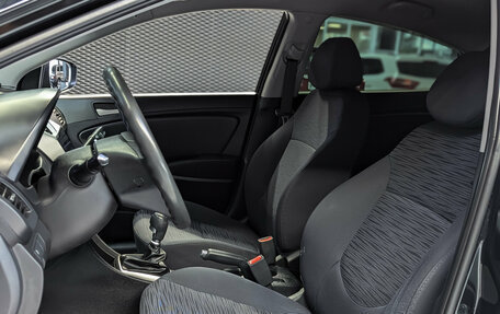 Hyundai Solaris II рестайлинг, 2015 год, 1 000 000 рублей, 10 фотография