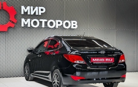 Hyundai Solaris II рестайлинг, 2015 год, 1 000 000 рублей, 6 фотография