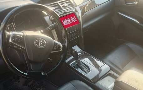 Toyota Camry, 2016 год, 2 100 000 рублей, 5 фотография