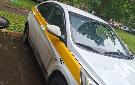 Hyundai Solaris II рестайлинг, 2013 год, 460 000 рублей, 14 фотография