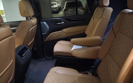 Cadillac Escalade V, 2022 год, 10 650 000 рублей, 7 фотография