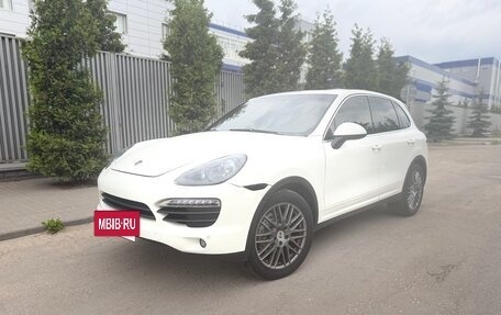 Porsche Cayenne III, 2010 год, 2 350 000 рублей, 2 фотография