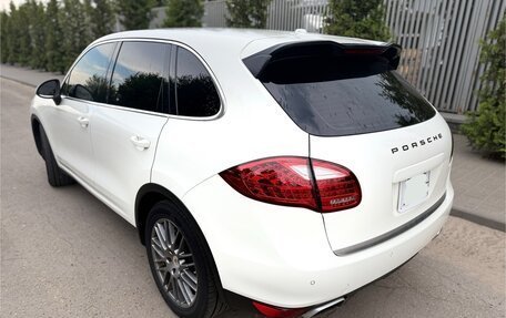 Porsche Cayenne III, 2010 год, 2 350 000 рублей, 10 фотография