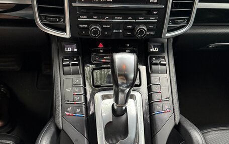 Porsche Cayenne III, 2010 год, 2 350 000 рублей, 16 фотография