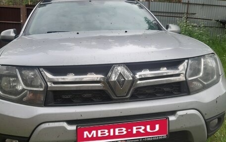 Renault Duster I рестайлинг, 2017 год, 1 420 000 рублей, 2 фотография